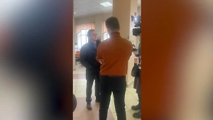 Сергей Безруков проголосовал на выборах в столице Приангарья