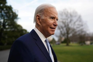 Байден обвинил Трампа в преклонении перед Путиным