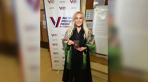 Украинская певица Таисия Повалий получила паспорт РФ и проголосовала на выборах