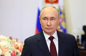 Путин считает, что женщин на руководящих постах в России должно быть больше