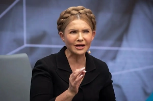 Тимошенко обвинила Зеленского в консолидации власти больше, чем положено