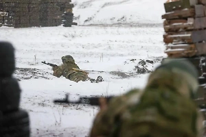 Российские войска лишили ВСУ почти 300 солдат и трёх броневиков на Донецком направлении