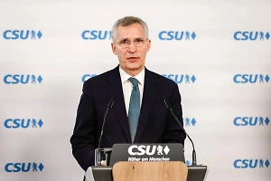 Столтенберг ответил папе римскому на слова о переговорах Украины с РФ