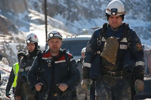 МЧС подтвердило затопление рудника "Пионер", где уже неделю заблокированы 13 горняков