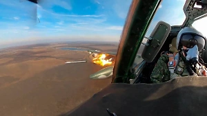 "Сидят глухие и слепые": Российские бойцы рассказали, как авиабомбы ФАБ-3000 действуют на ВСУ