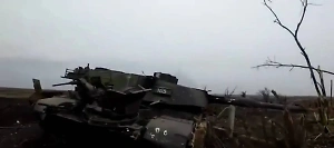 Бойцы спецназа ВС России сняли видео изнутри подбитого под Авдеевкой Abrams