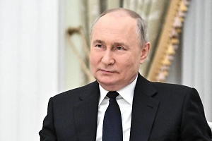 В ЦИК поступил итоговый 59-томный финансовый отчёт Путина