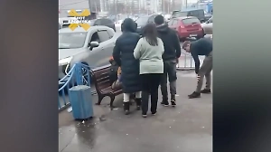В Москве охрана ТЦ в Чертанове избила женщину из-за подозрений в краже колбасы