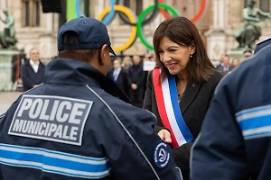 Захарова припугнула штурмом мэра Парижа за хамство о российских олимпийцах