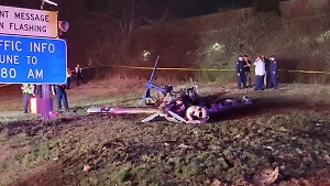 Появилось видео с места крушения самолёта, рухнувшего у проезжей части в Теннесси