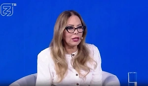 Орнелла Мути по-русски призналась в любви пельменям на фестивале молодёжи в Сочи