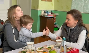 Мама из Авдеевки объяснила, почему не учила сына по украинскому букварю