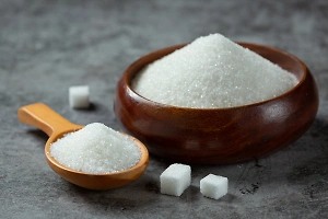 Врач развеяла главные мифы о сахаре и расстроила зожников
