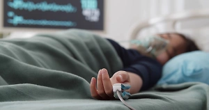 У каждого второго: Зумеры обзавелись синдромом «вечной болезни» из-за вейпов