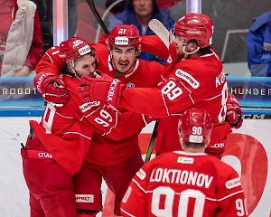 «Спартак» в третий раз победил «Салават Юлаев» в плей-офф КХЛ