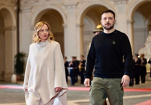 Премьер Италии и Зеленский поддержали усилия США по достижению мира на Украине