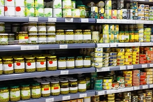 Технолог рассказала, убивает ли консервация полезные вещества в продуктах