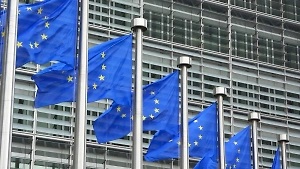ЕС пока не готовит новых санкции против РФ в связи с переговорами по Украине