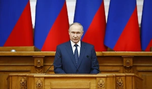 Путин оценил роль химической промышленности в российской экономике
