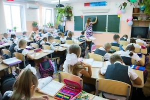 Стало известно, когда в школах появятся единые учебники по всем предметам
