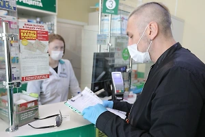 Вирусолог объяснил, почему нам стоит вспомнить «пандемийные лайфхаки» из-за варианта ковида NB.1.8.1