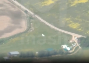 Пассажир самолёта снял видео с моментом атаки украинского БПЛА под Москвой