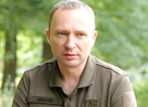 «Ещё буду главкомом!» На Украине слили детали «войны» генерала Драпатого с Сырским