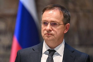 Мединский: Зеленский молчал две недели после получения согласованного с РФ договора