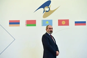 Пашинян предлагает воздвигнуть в Армении «Перекрёсток мира» 