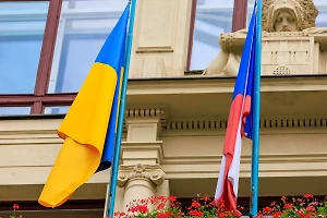 Чехия отказалась помогать Украине с вооружением
