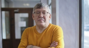 Конструкторы работали вместе с бойцами. Потом эта цепочка идёт на завод. И очень быстро получился уже новый «Корнет». Это сейчас не только в отношении ПТРК, а в отношении всех видов оружия: стрелкового, снайперского и так далее. Всё совершенствуется. Я уже не говорю о дронах. Там семимильными шагами всё совершенствуется, усиливается.
