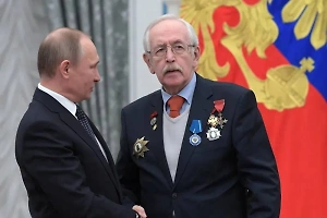 «Эталон мастерства»: Путин поздравил Ливанова с 90-летием