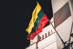 В Литве предложили запретить нерегулярные рейсы автобусов в РФ