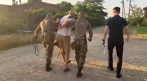 «Ай Яй» из Крыма оправдал атаку ВСУ на Кремль и встретился с ФСБ