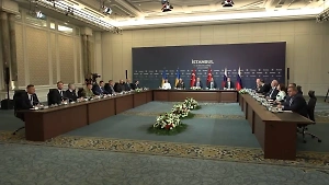 Переговоры России и Украины в Стамбуле завершились спустя 40 минут