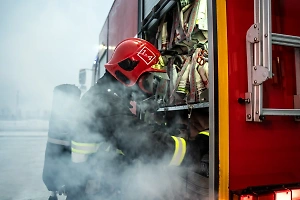 Под Челябинском горит крупный парк-отель на площади 400 квадратов