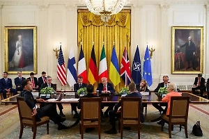 Слова Трампа о сделке случайно попали в эфир перед закрытой встречей
