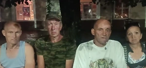 Рабов на воронежской ферме кормили просрочкой, избивали и обещали им по 3 тыс.