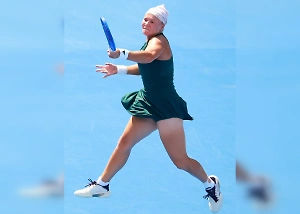 Шнайдер вылетела с US Open, уступив в первом круге 52-й ракетке мира