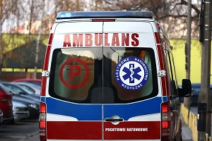 Экс-министра здравоохранения Польши избили за решения во время пандемии CoViD
