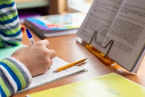 Школьник без книг? Юрист раскрыла, как решить проблему перед новым учебным годом