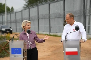 Туск похвастался, что не боится «белорусских солдат с длинноствольным оружием»