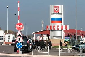 Российские пограничники отказали во въезде украинке из-за подозрительно «чистого» телефона