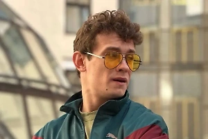 Кологривый исполнит роль Юрия Хоя в фильме о группе Сектор газа 