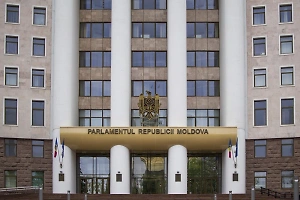 Оппозиция побеждает внутри Молдавии с 49,54% по данным 100% протоколов