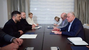 Зеленский встретился с Китом Келлогом на полях ГА ООН