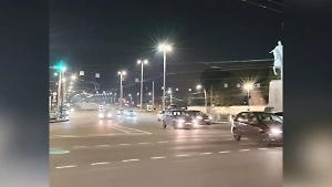 Глаза слезятся, горло печёт: Петербуржцы пожаловались на запах жжёной проводки и химии