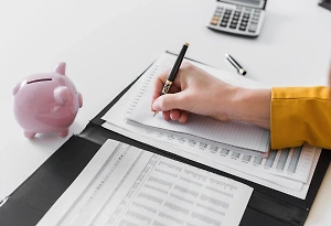 На россиян незаконно повесили 5,7 млрд рублей за ЖКХ, генпрокурор пригрозил чиновникам