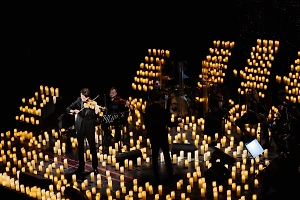 Осень зовёт в театр: Самые яркие культурные события октября в Москве, Петербурге и не только