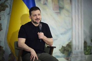 «Нам нужно единство»: Зеленский гонит с Украины несогласных с отменой выборов